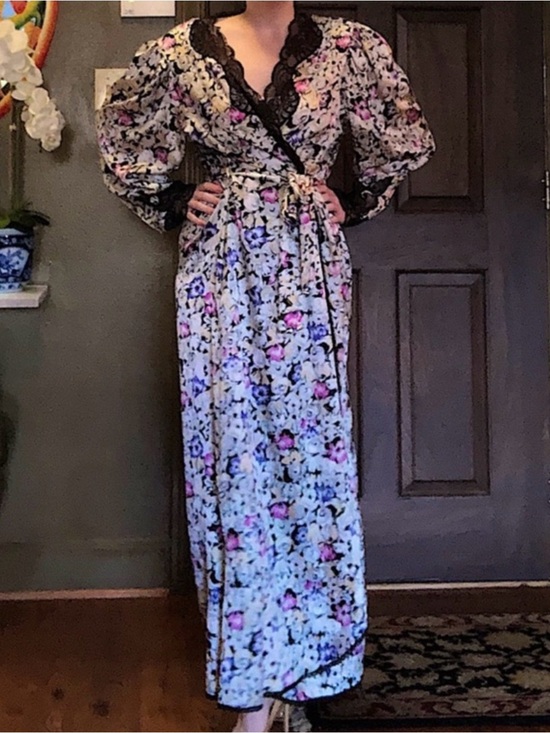 Dior Dresses & Skirts - Dior Floral Wrap Robe with Black Lace Trim and Pink Accents